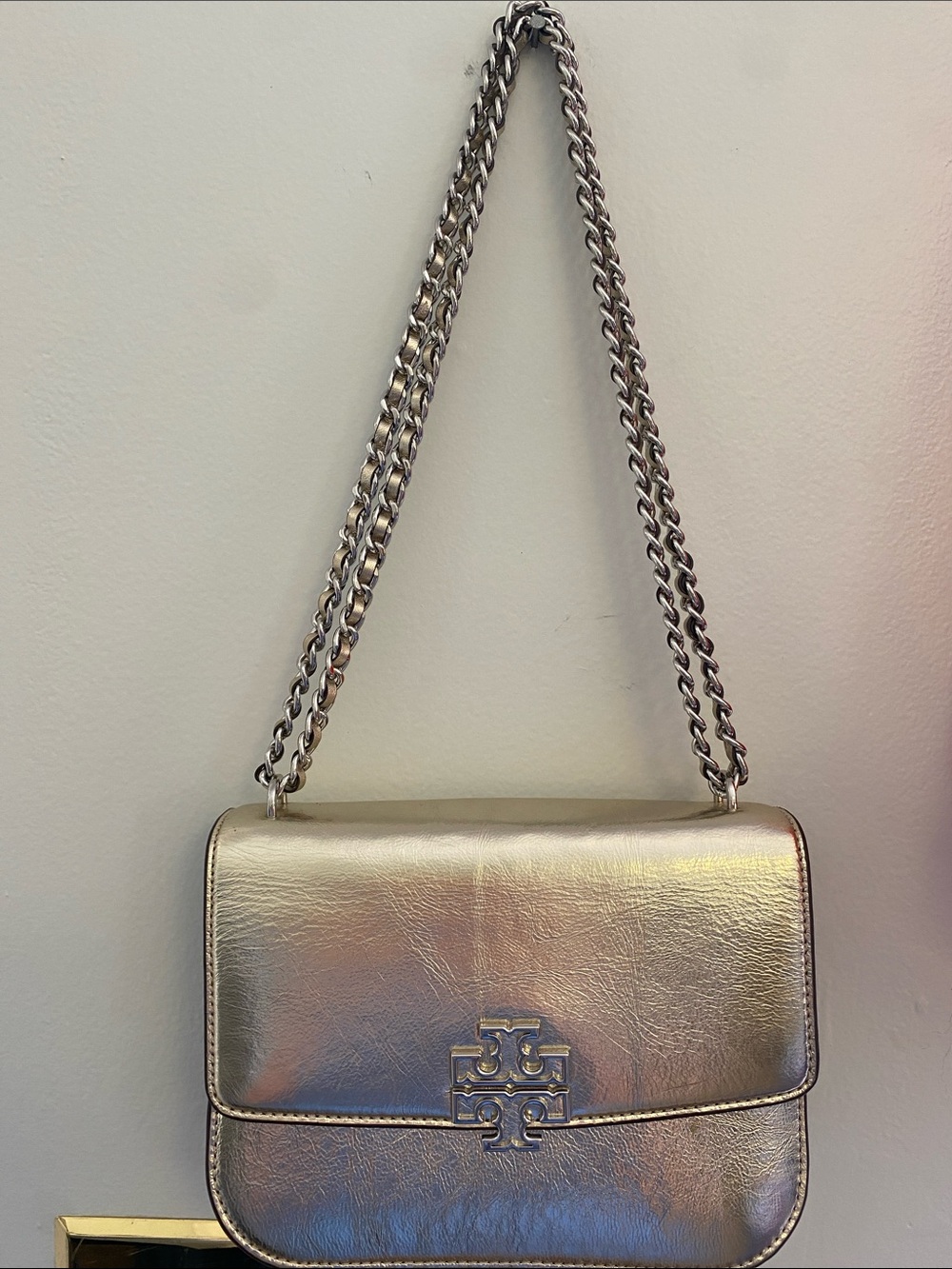 Tory Burch britten Metallic small asjustable Shoulder Bag with Chain Strap